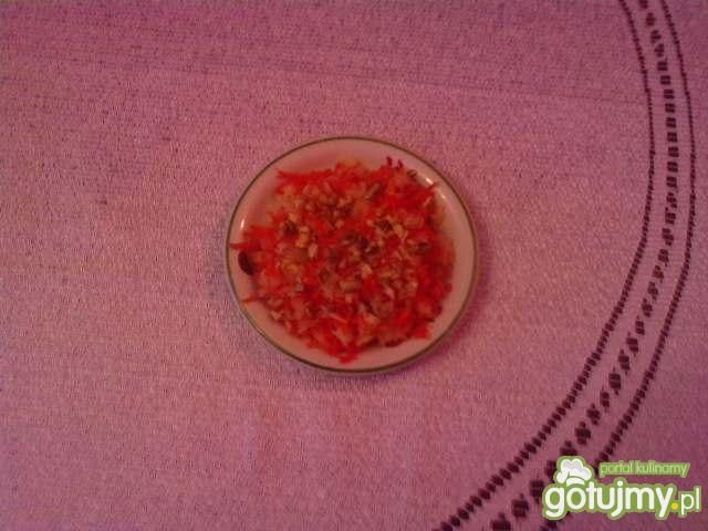 Surówka z selera i marchewki