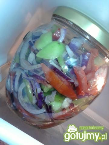 Surówka z zielonych pomidorów