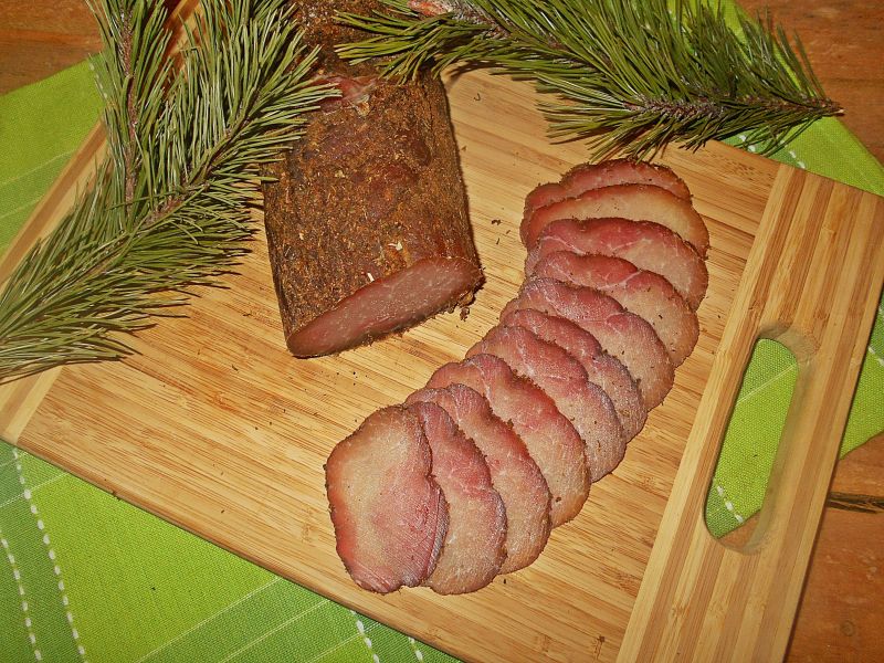 Suszona szynka ze sproszkowanymi pomidorami Suszona szynka ze sproszkowanymi pomidorami