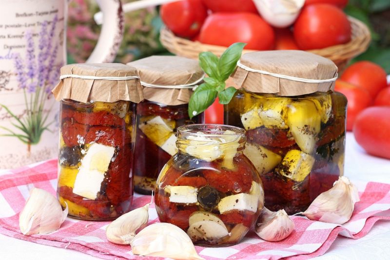 Suszone pomidory po grecku 