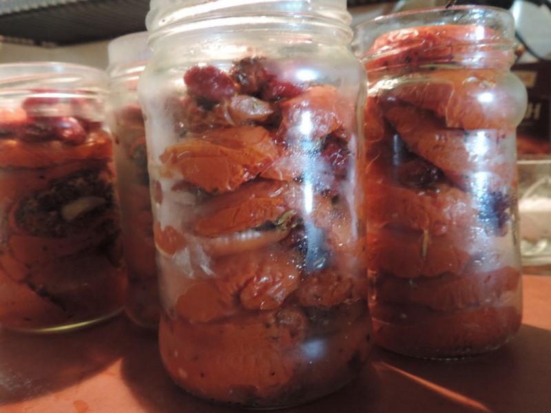 Suszone pomidory w zalewie