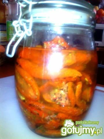 Suszone pomidory w zalewie oliwnej Suszone pomidory w zalewie oliwnej