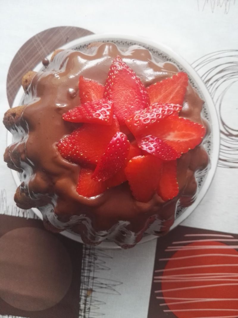 Świąteczna babka z bananami, ananasem i kokosem Świąteczna babka z bananami, ananasem i kokosem