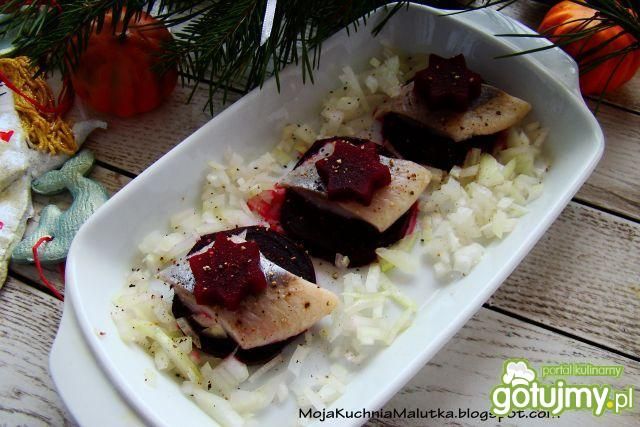 Świąteczna przystawka z śledzia i buraka