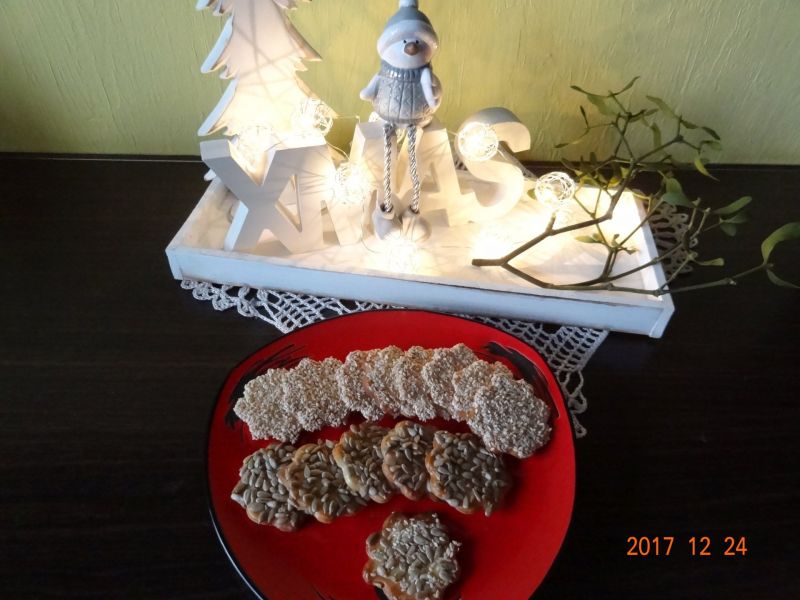 Świąteczne cytrynowe ciasteczka Świąteczne cytrynowe ciasteczka