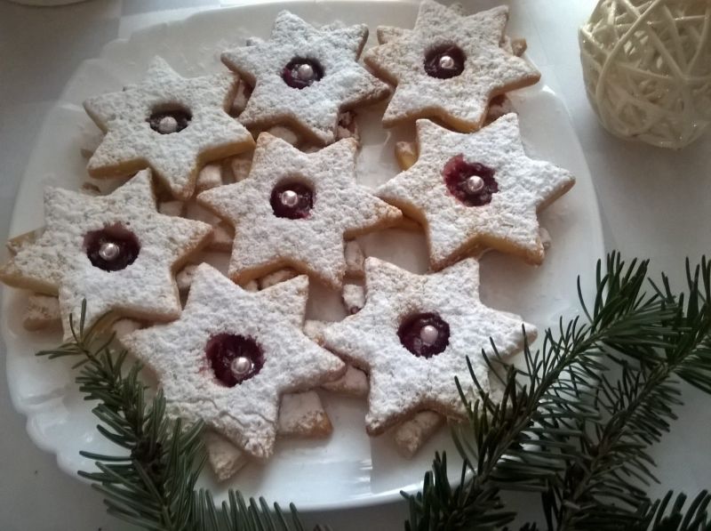 Świąteczne gwiazdki Świąteczne gwiazdki