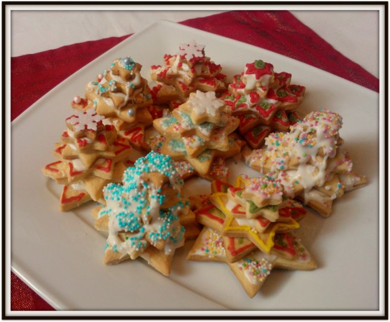 Świąteczne kruche choinki Świąteczne kruche choinki