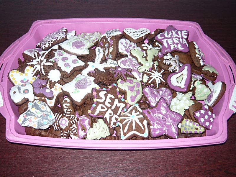 Świąteczne miękkie pierniczki Świąteczne miękkie pierniczki