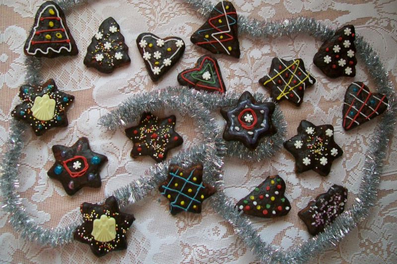Świąteczne pierniczki Świąteczne pierniczki