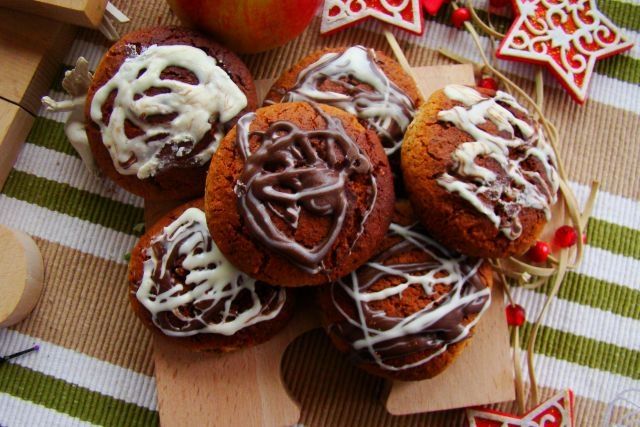 Świąteczne pierniki w czekoladzie 