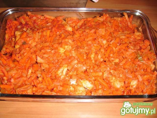 Świąteczny dorsz w marchwi