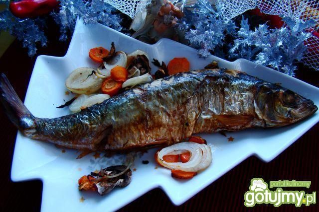 Świąteczny pieczony śledź z warzywami  Świąteczny pieczony śledź z warzywami