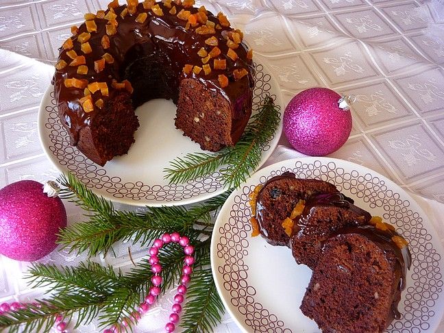 Świąteczny piernik z bakaliami