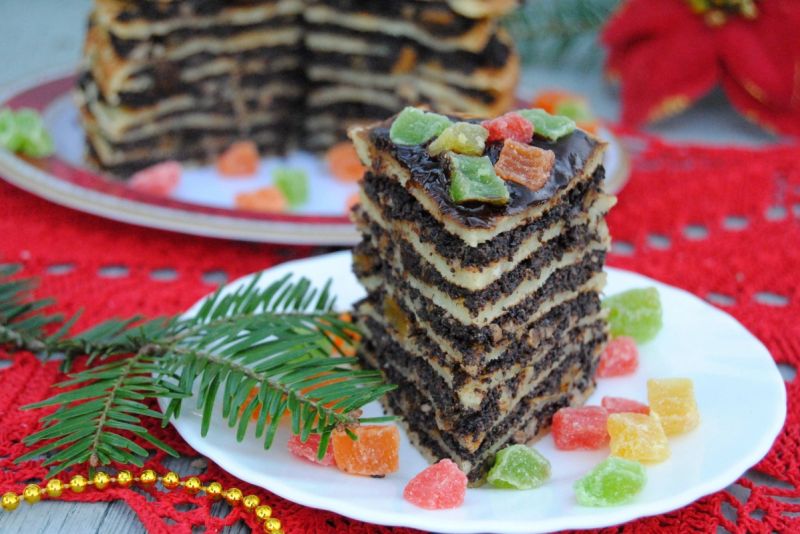 Świąteczny tort naleśnikowy Świąteczny tort naleśnikowy