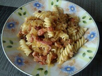 Świderki durum z zasmażaną kapustą 