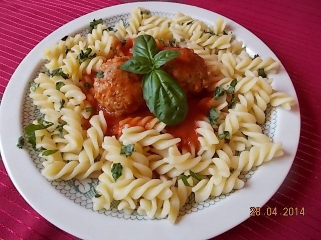 Świderki i klopsiki z kiełbasy