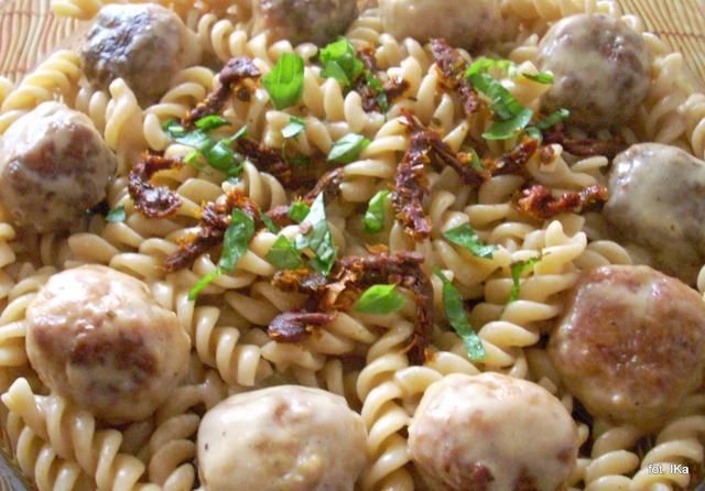 Świderki z klopsikami