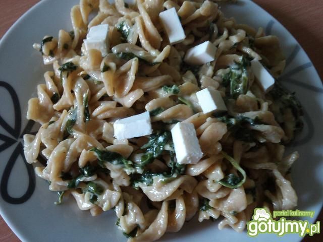 Świderki ze szpinakiem i fetą Świderki ze szpinakiem i fetą