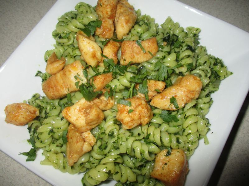 Świderki ze szpinakiem i kurczakiem