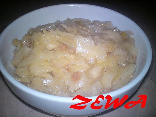 Świeża kapusta zasmażana Świeża kapusta zasmażana