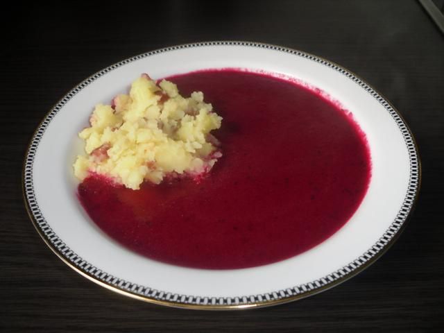 Swojski barszcz czerwony. Swojski barszcz czerwony.