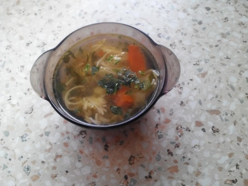 Swojski rosół z brojlera