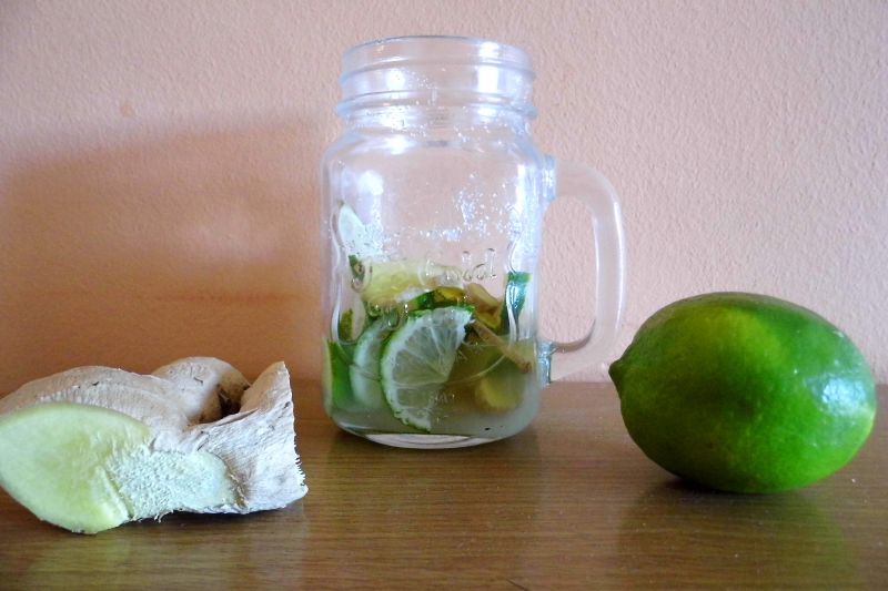 Syrop limonkowo-cytrynowo-imbirowy do herbaty 