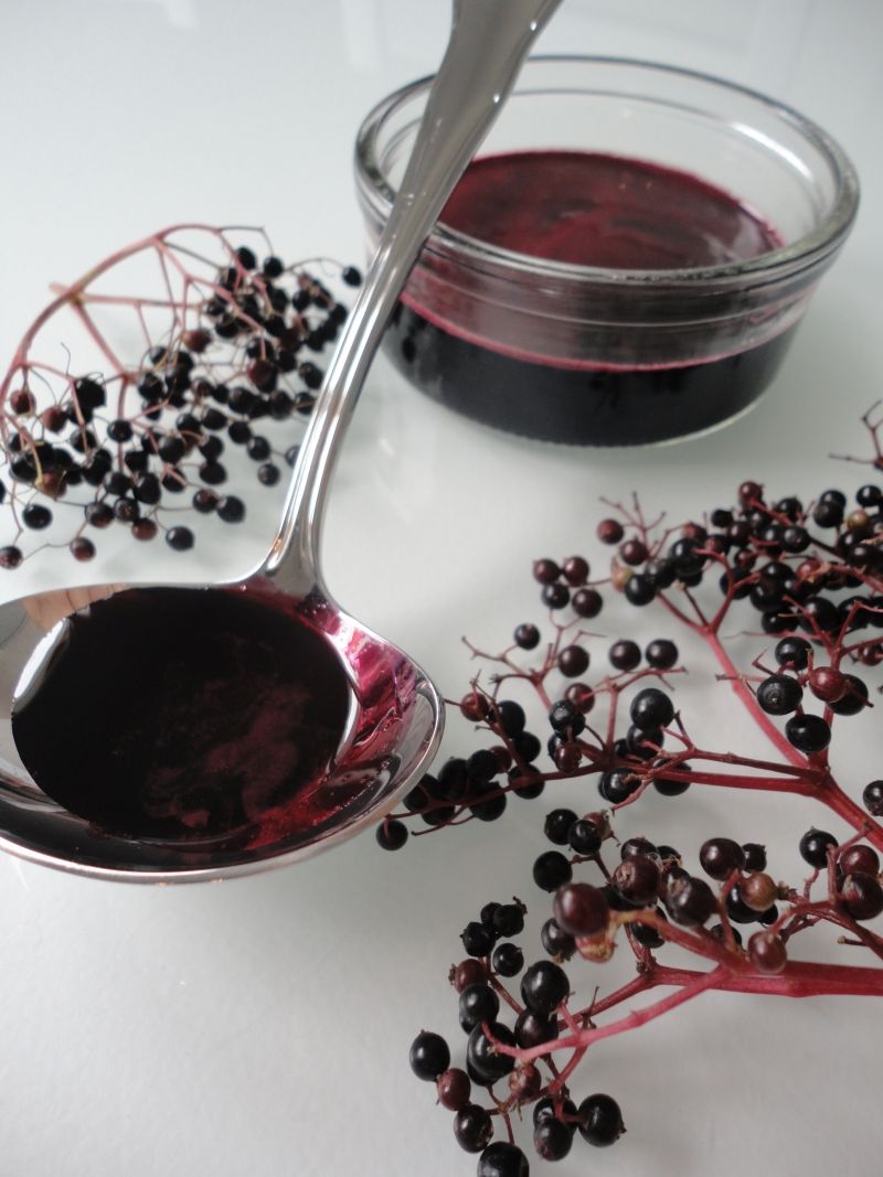 Syrop z owoców czarnego bzu babci Anieli