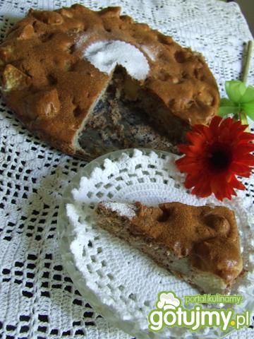 Szarlotka kukurydziano-orzechowa