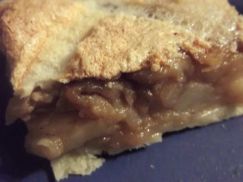 Szarlotka na kruchym cieście