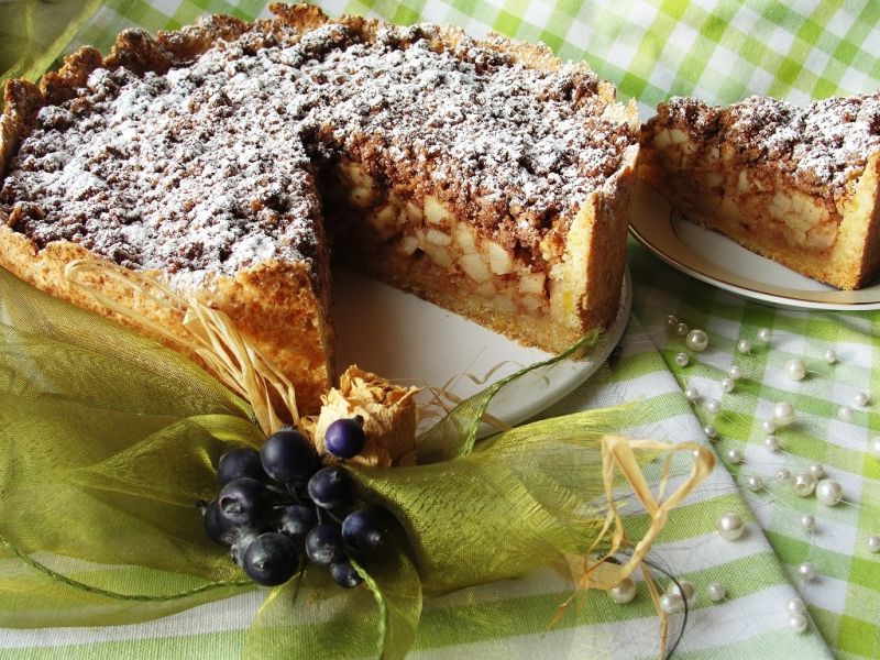 Szarlotka na kruchym spodzie Szarlotka na kruchym spodzie