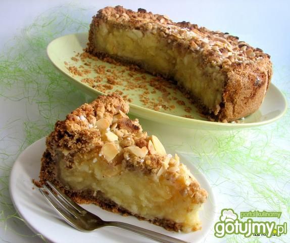 Szarlotka na orzechowym cieście Szarlotka na orzechowym cieście