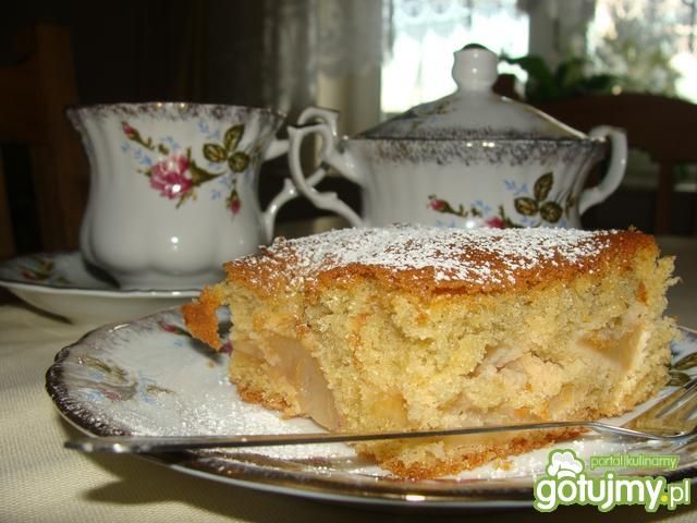 Szarlotka na ucieranym cieście