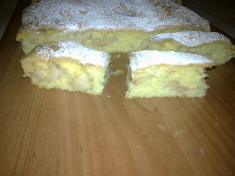 Szarlotka w biszkopcie