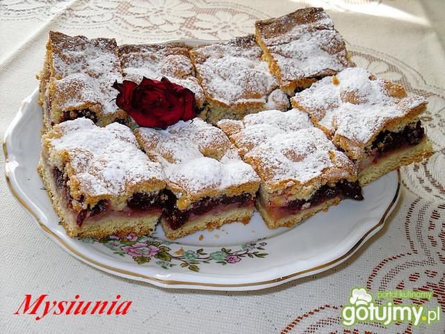 Szarlotka z czereśniami