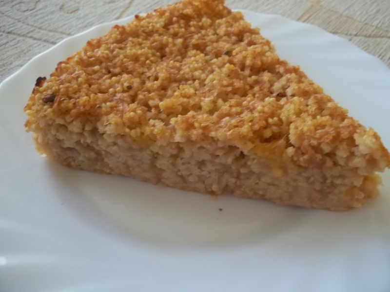 "Szarlotka" z jabłek i kaszy jaglanej "Szarlotka" z jabłek i kaszy jaglanej