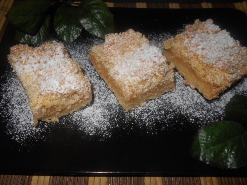 Szarlotka z kokosową kruszonką Szarlotka z kokosową kruszonką