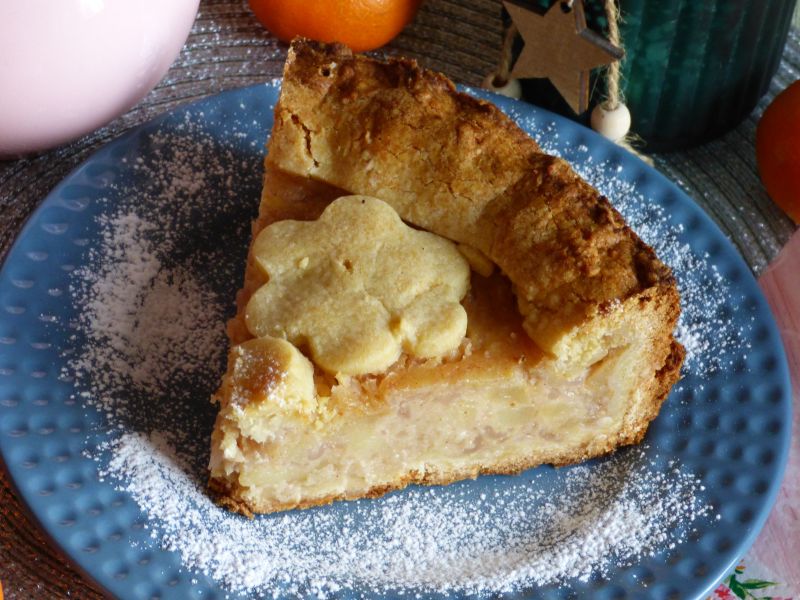 Szarlotka z marcepanem Szarlotka z marcepanem