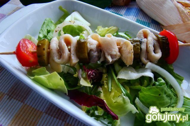 Szaszłyk z śledzika marynowanego 