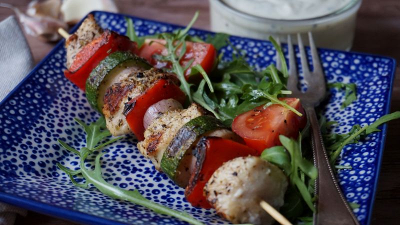 Szaszłyki drobiowo-warzywne