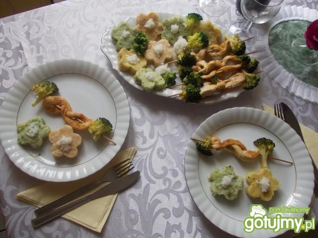 Szaszłyki-faworki drobiowe Szaszłyki-faworki drobiowe