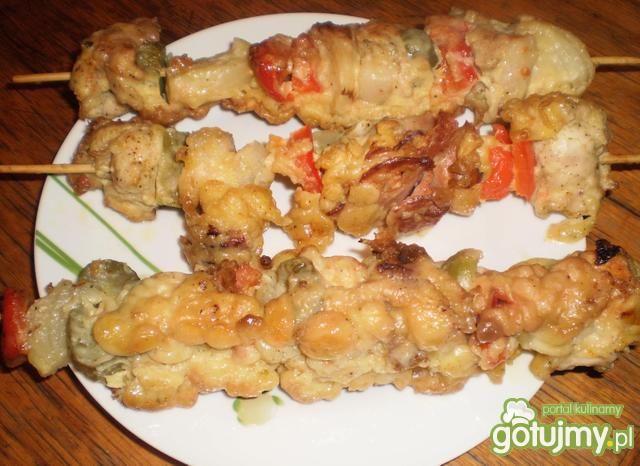 Szaszłyki w cieście naleśnikowym Szaszłyki w cieście naleśnikowym