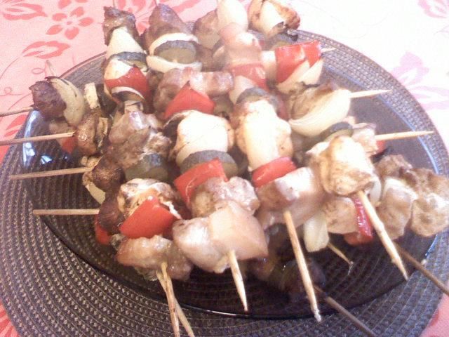 Szaszłyki wieprzowo-drobiowe Szaszłyki wieprzowo-drobiowe