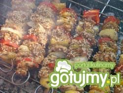 Szaszłyki z kurczakiem  i warzywami