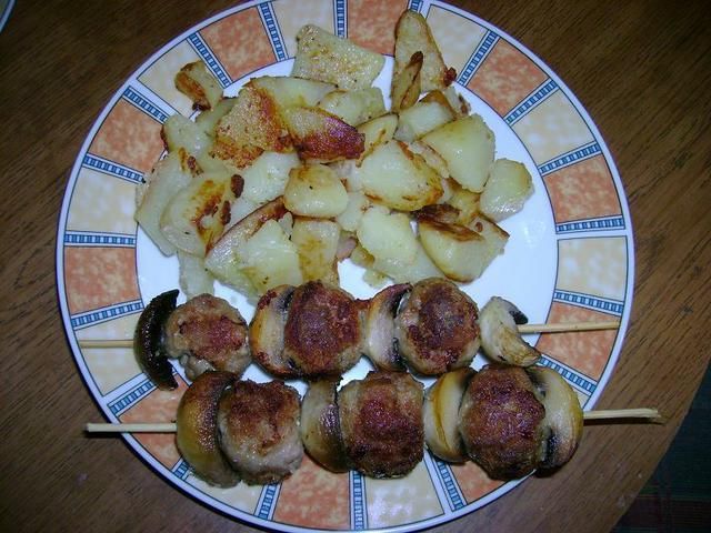 Szaszłyki z mielonego mięsa.. Szaszłyki z mielonego mięsa..