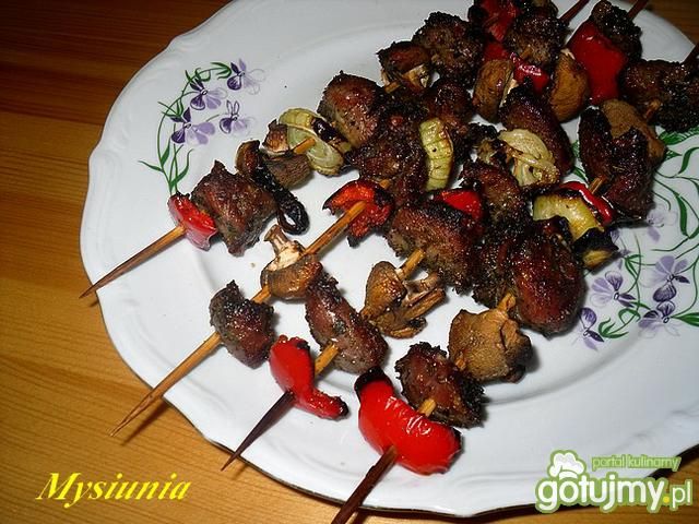 Szaszłyki z mięsa koziego