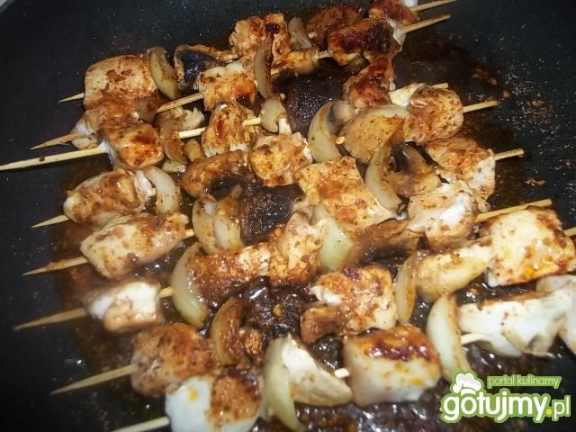 Szaszłyki z patelni Szaszłyki z patelni