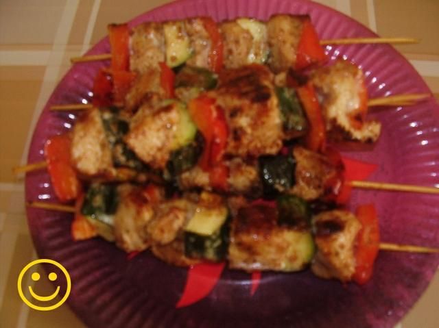 Szaszłyki  z piersi kurczaka na grila Szaszłyki  z piersi kurczaka na grila