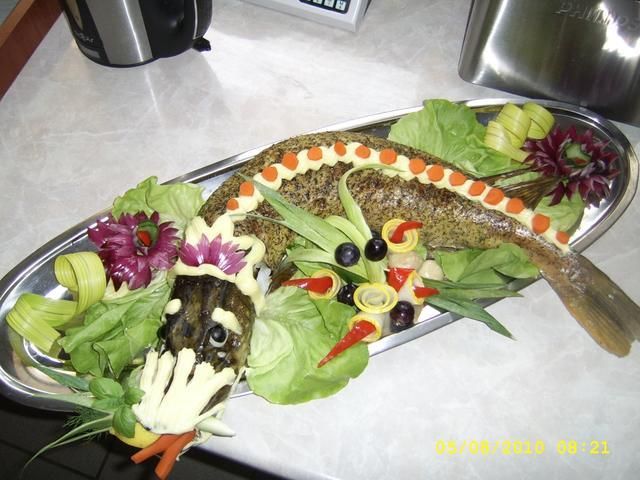 Szczupak faszerowany