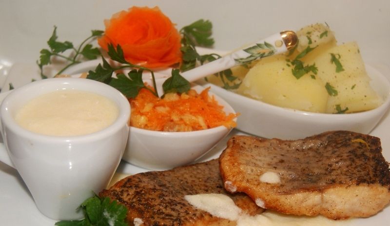 Szczupak w sosie chrzanowym Szczupak w sosie chrzanowym